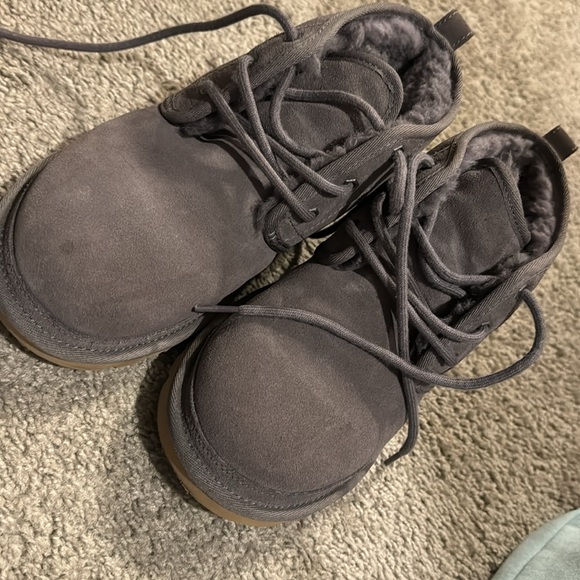 Uggs! - Picture 7 of 8